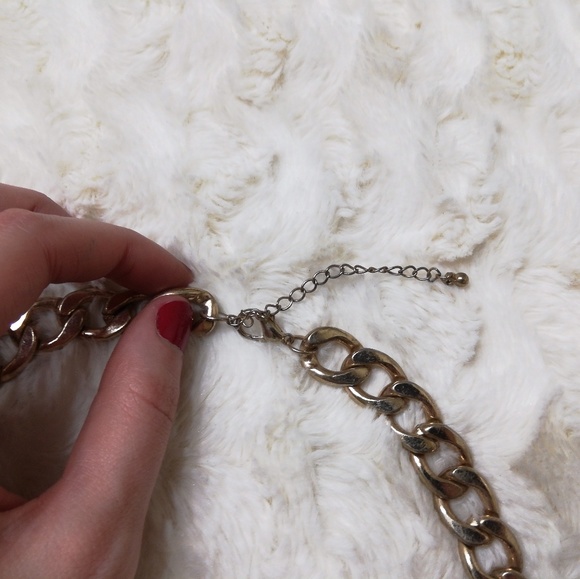 Vintage Gold Chain Chocker Style Necklace - Picture 3 of 6